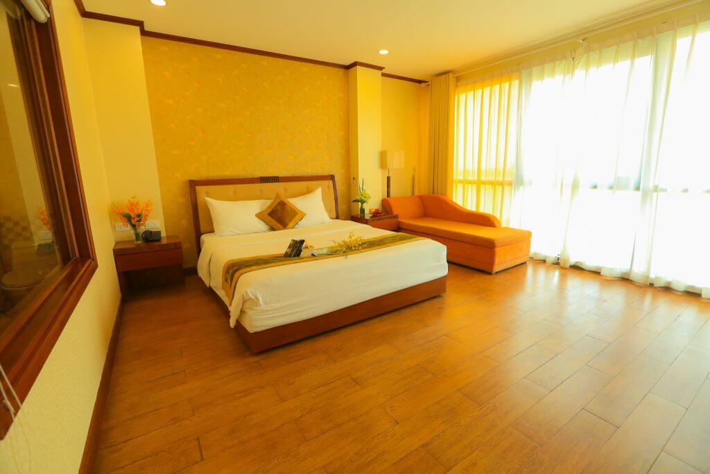 sunset-westlake-hanoi-hotel-room-05